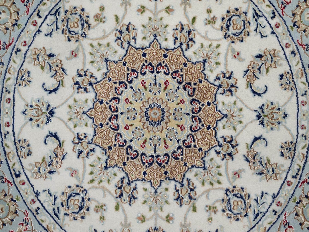 4'1" x 4'2" New Hand Knotted Ivory Wool & Silk Round Oriental Rug - MOA10292136