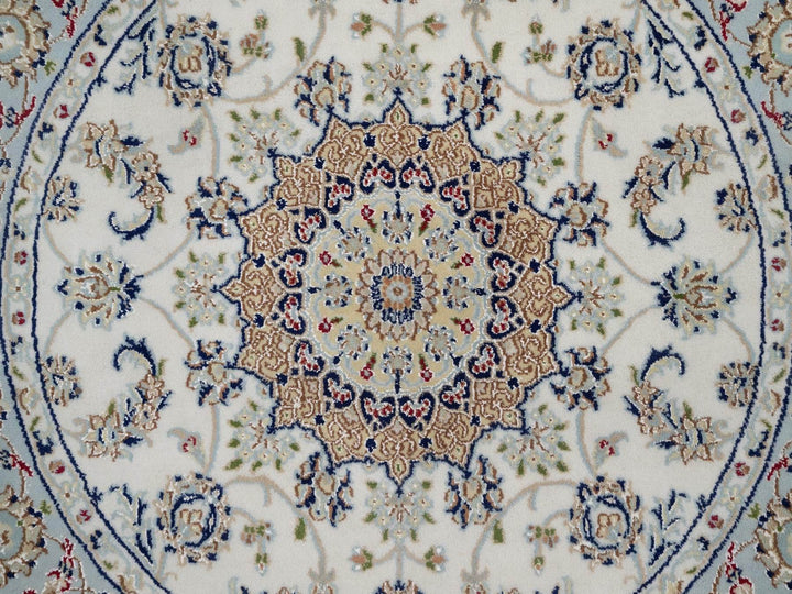 4'1" x 4'2" New Hand Knotted Ivory Wool & Silk Round Oriental Rug - MOA10292136