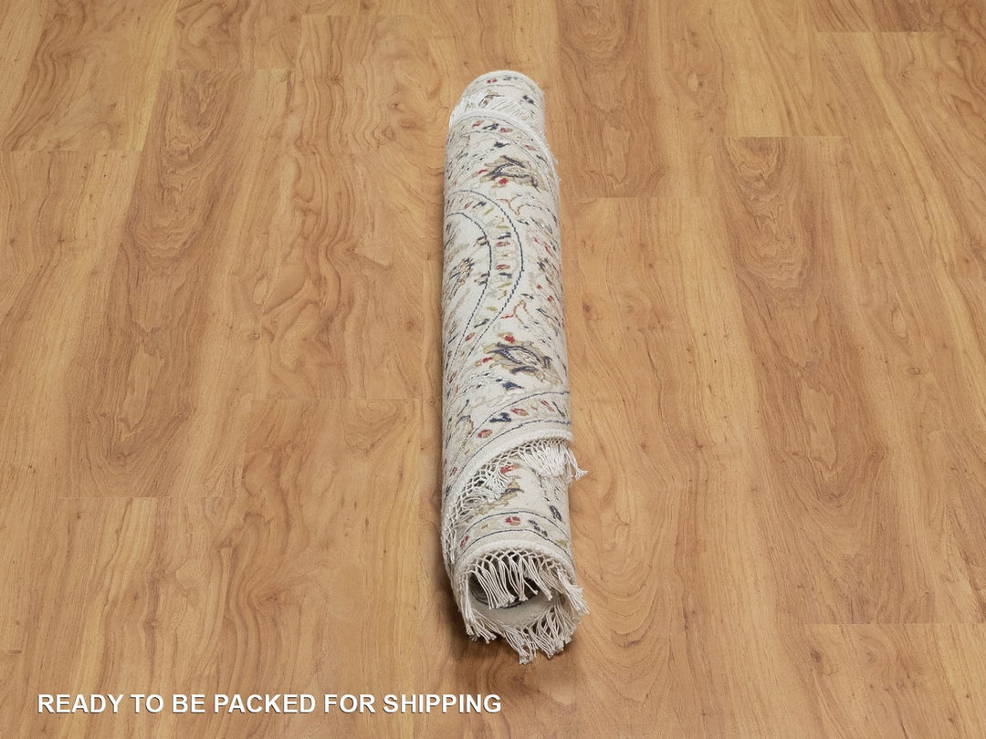 4'1" x 4'1" New Hand Knotted Ivory Wool & Silk Round Oriental Rug - MOA10292137