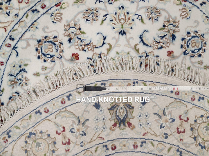 3'11" x 3'11" New Hand Knotted Ivory Wool & Silk Round Oriental Rug - MOA10292138