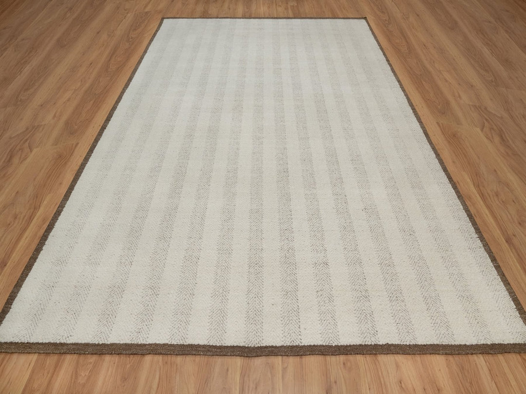 9'1" x 12'0" New Hand Knotted Ivory Wool Rectangle Oriental Rug - MOA10292150