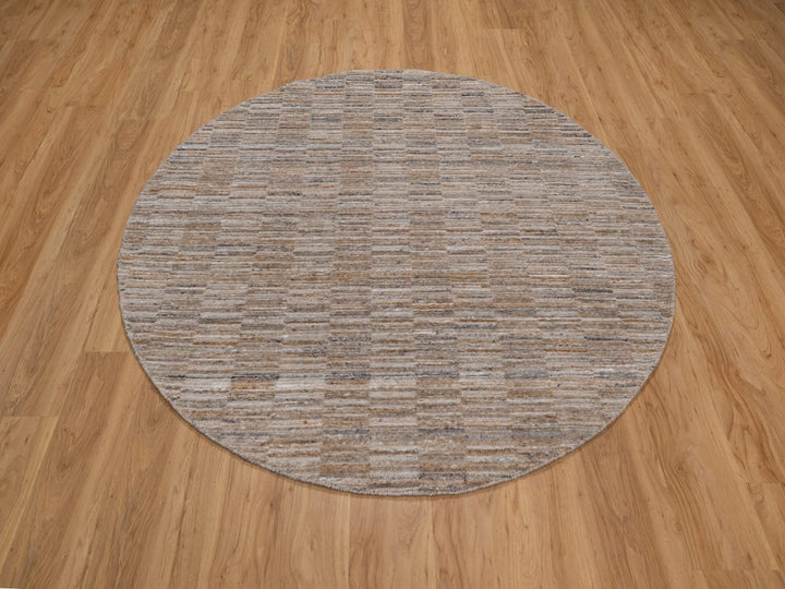 6'1" x 6'1" New Hand Loomed Brown Wool Round Oriental Rug - MOA10292177