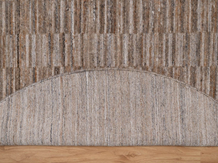 5'0" x 5'0" New Hand Loomed Brown Wool Round Oriental Rug - MOA10292191