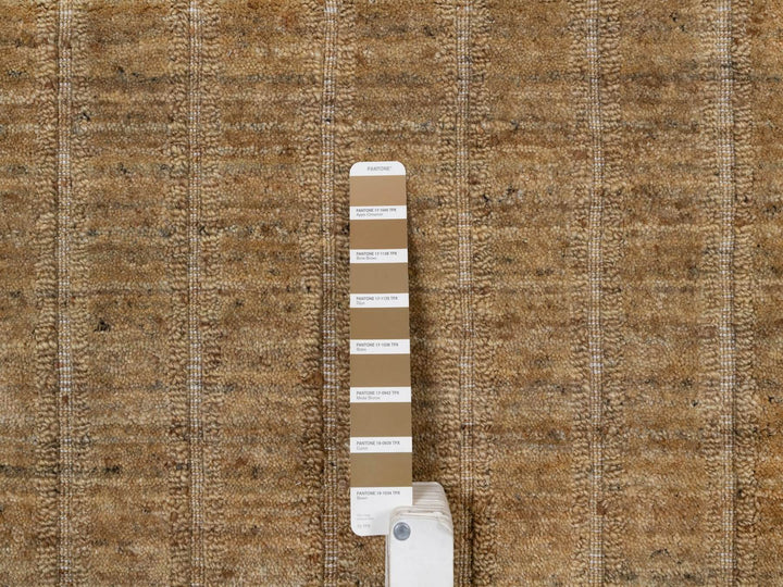 9'11" x 14'0" New Hand Loomed Brown Wool Rectangle Oriental Rug - MOA10292192