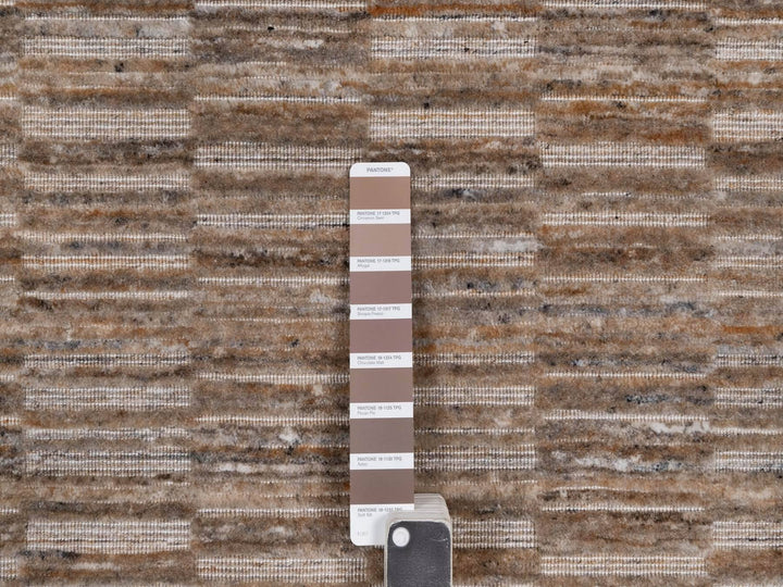 6'0" x 6'0" New Hand Loomed Brown Wool Round Oriental Rug - MOA10292195