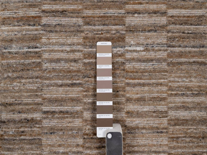 2'0" x 3'0" New Hand Loomed Brown Wool Rectangle Oriental Rug - MOA10292215