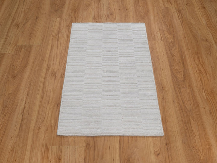 2'1" x 3'1" New Hand Loomed Ivory Wool Rectangle Oriental Rug - MOA10292218