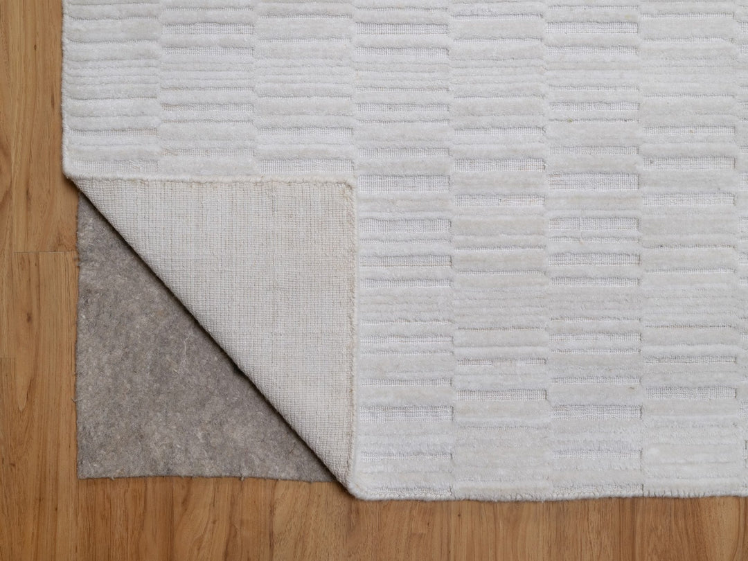 10'1" x 13'11" New Hand Loomed Ivory Polyester Rectangle Oriental Rug - MOA10292228