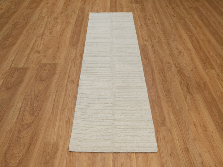 2'6" x 8'0" New Hand Knotted Ivory Wool Runner Oriental Rug - MOA10292251