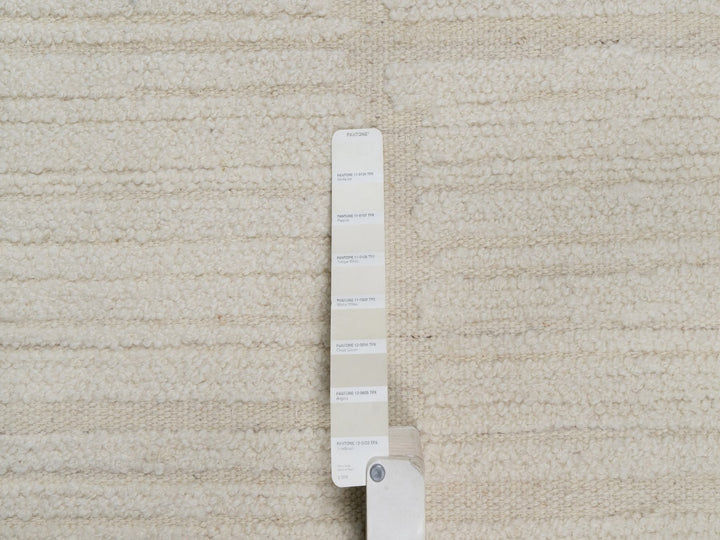 2'6" x 8'0" New Hand Knotted Ivory Wool Runner Oriental Rug - MOA10292251