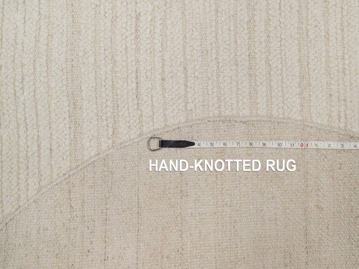 5'0" x 5'0" New Hand Knotted Ivory Wool Round Oriental Rug - MOA10292259