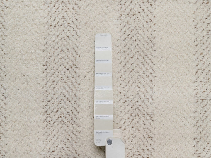 2'5" x 10'0" New Hand Knotted Ivory Wool Runner Oriental Rug - MOA10292262