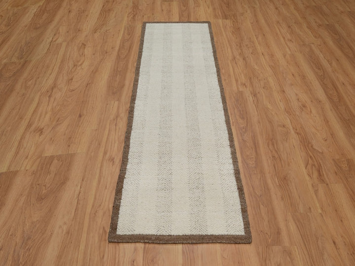 2'5" x 8'3" New Hand Knotted Ivory Wool Runner Oriental Rug - MOA10292265
