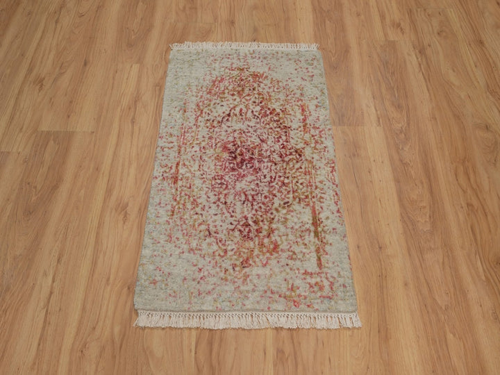 1'11" x 3'1" New Hand Knotted Pink Wool & Silk Rectangle Oriental Rug - MOA10292271