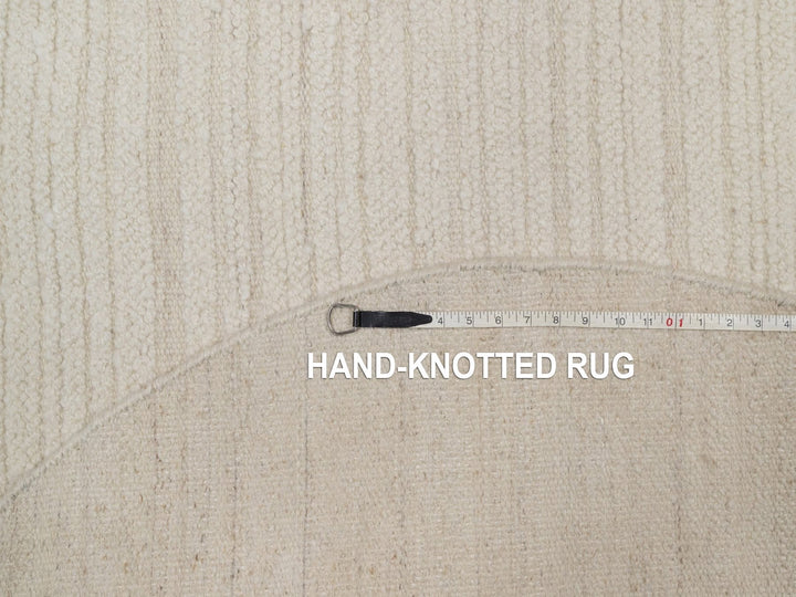 5'0" x 5'0" New Hand Knotted Ivory Wool Round Oriental Rug - MOA10292276