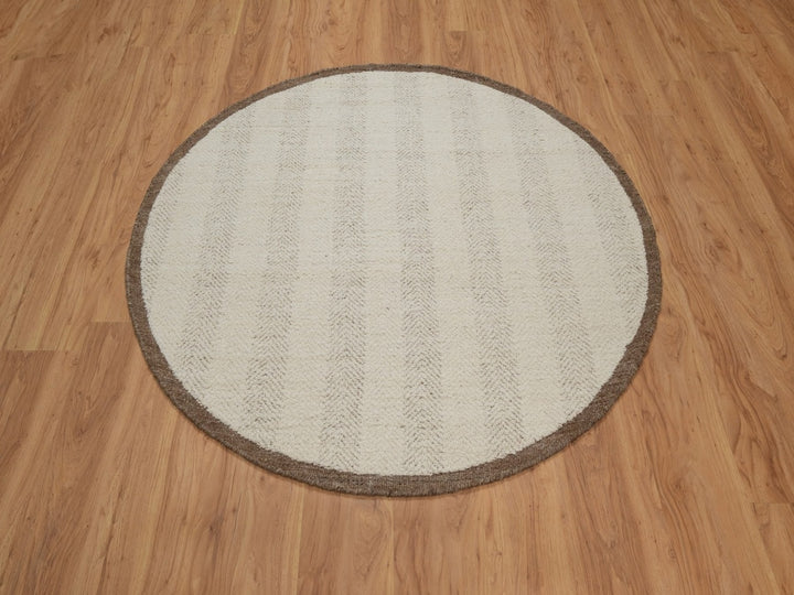 5'1" x 5'1" New Hand Knotted Ivory Wool Round Oriental Rug - MOA10292280
