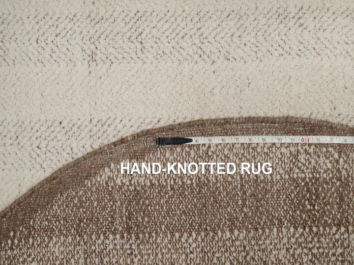 5'1" x 5'1" New Hand Knotted Ivory Wool Round Oriental Rug - MOA10292280