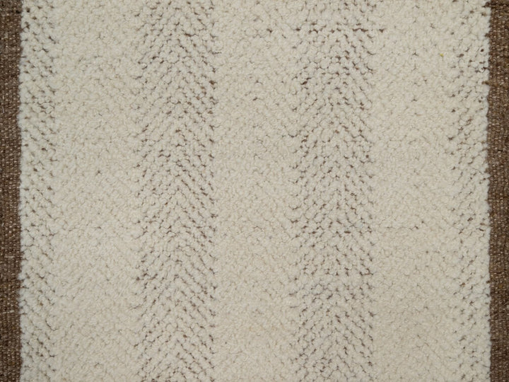 2'1" x 3'0" New Hand Knotted Ivory Wool Rectangle Oriental Rug - MOA10292286