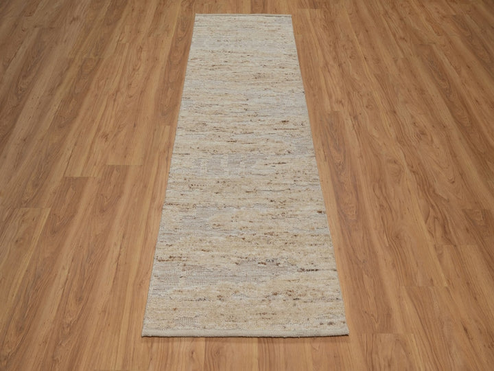 2'6" x 8'1" New Hand Knotted Ivory Wool Runner Oriental Rug - MOA10292288