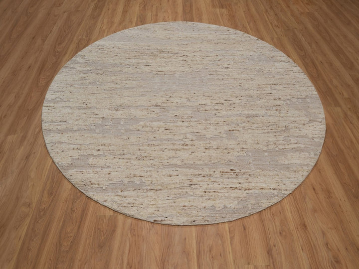 7'10" x 7'10" New Hand Knotted Ivory Wool Round Oriental Rug - MOA10292294