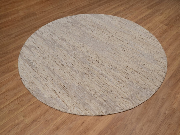 7'10" x 7'10" New Hand Knotted Ivory Wool Round Oriental Rug - MOA10292294
