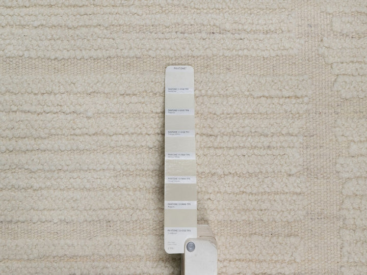 8'0" x 8'0" New Hand Knotted Ivory Wool Round Oriental Rug - MOA10292295