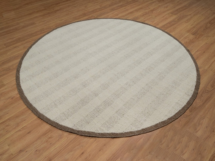 7'9" x 7'9" New Hand Knotted Ivory Wool Round Oriental Rug - MOA10292298