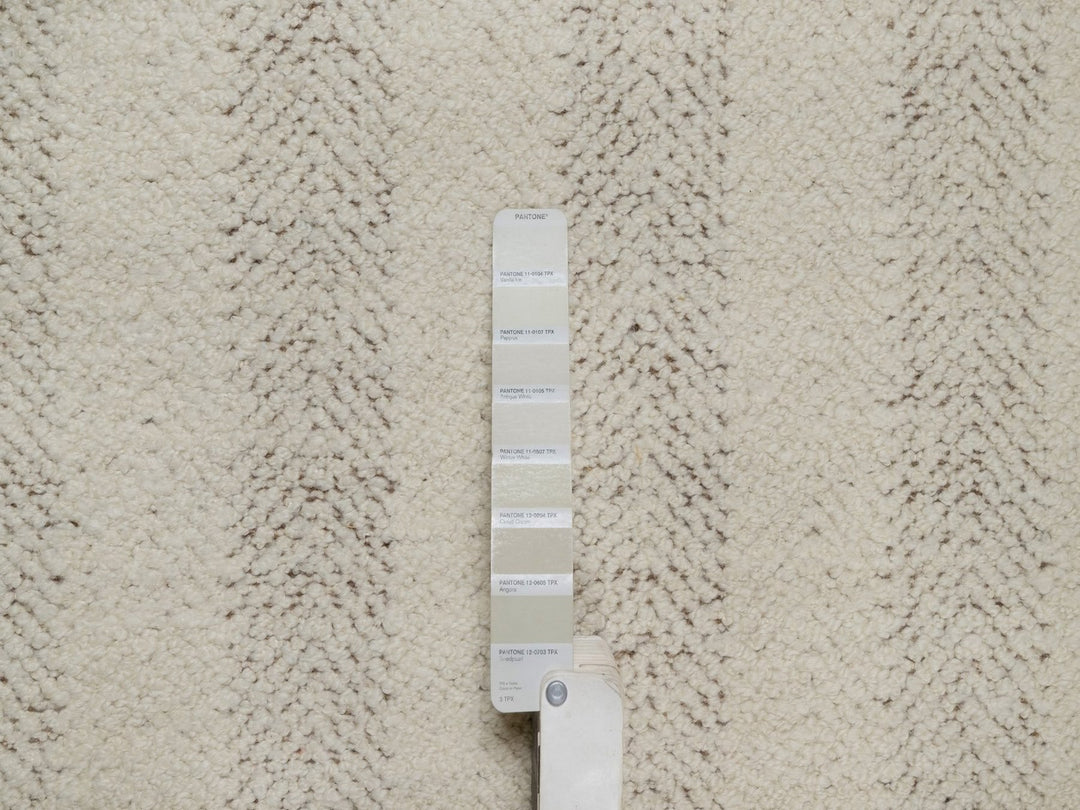 7'9" x 7'9" New Hand Knotted Ivory Wool Round Oriental Rug - MOA10292298