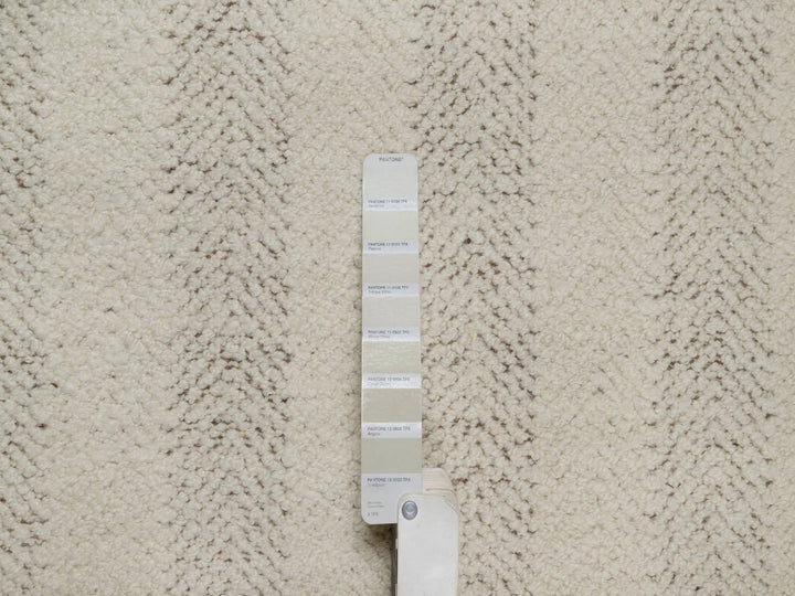 7'9" x 7'9" New Hand Knotted Ivory Wool Round Oriental Rug - MOA10292298