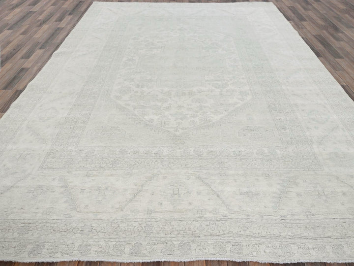 8'11" x 11'10" New Hand Knotted Ivory Wool Rectangle Oriental Rug - MOA102922