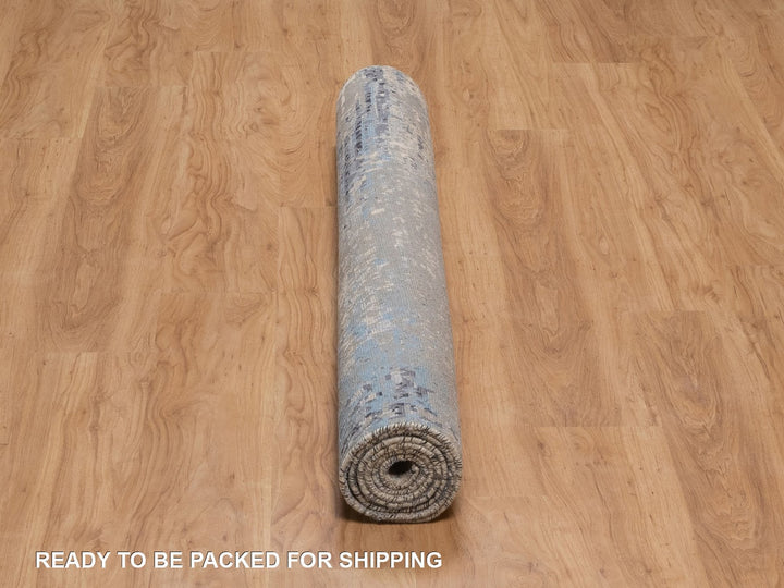 5'0" x 7'1" New Hand Knotted Grey Wool & Silk Rectangle Oriental Rug - MOA10292303