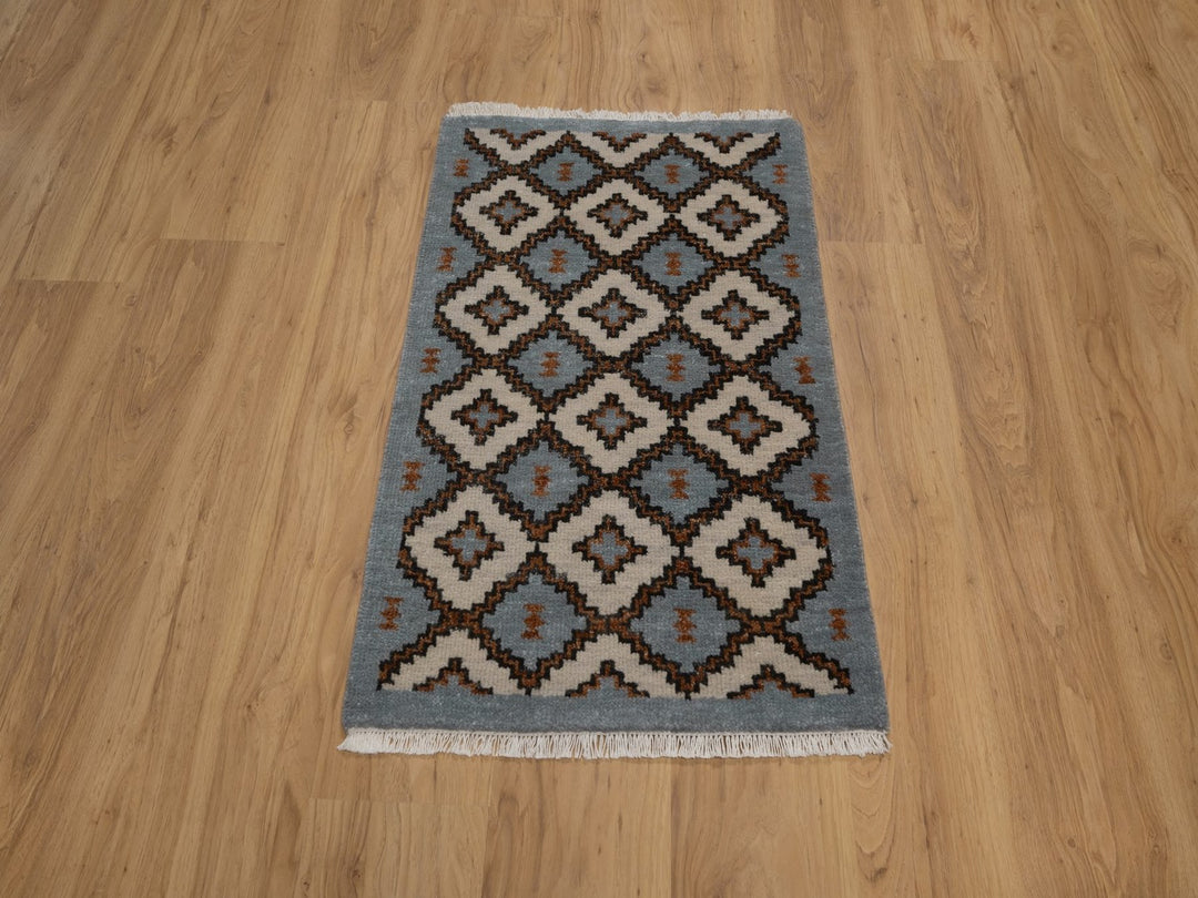 2'0" x 3'1" New Hand Knotted Grey Wool Rectangle Oriental Rug - MOA10292350