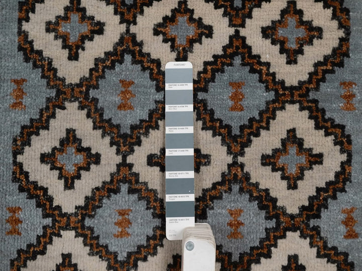 2'0" x 3'1" New Hand Knotted Grey Wool Rectangle Oriental Rug - MOA10292350