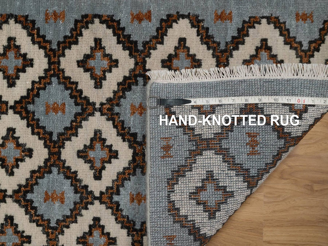 2'0" x 3'1" New Hand Knotted Grey Wool Rectangle Oriental Rug - MOA10292350