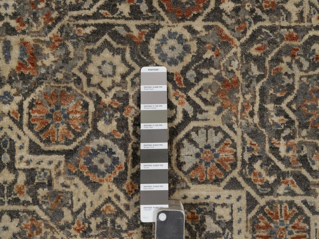 7'11" x 9'10" New Hand Knotted Grey Wool Rectangle Oriental Rug - MOA10292368