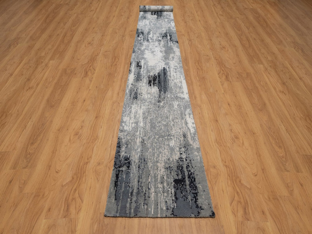 2'5" x 19'9" New Hand Knotted Ivory Wool & Silk Runner Oriental Rug - MOA10292380