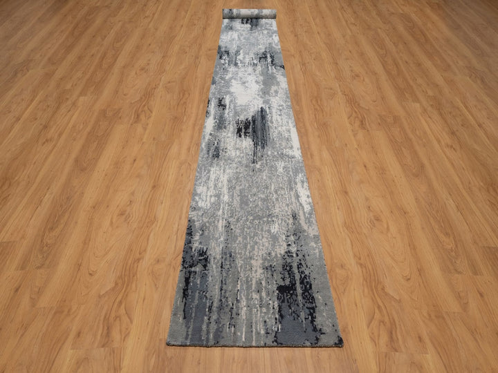 2'5" x 19'9" New Hand Knotted Ivory Wool & Silk Runner Oriental Rug - MOA10292380