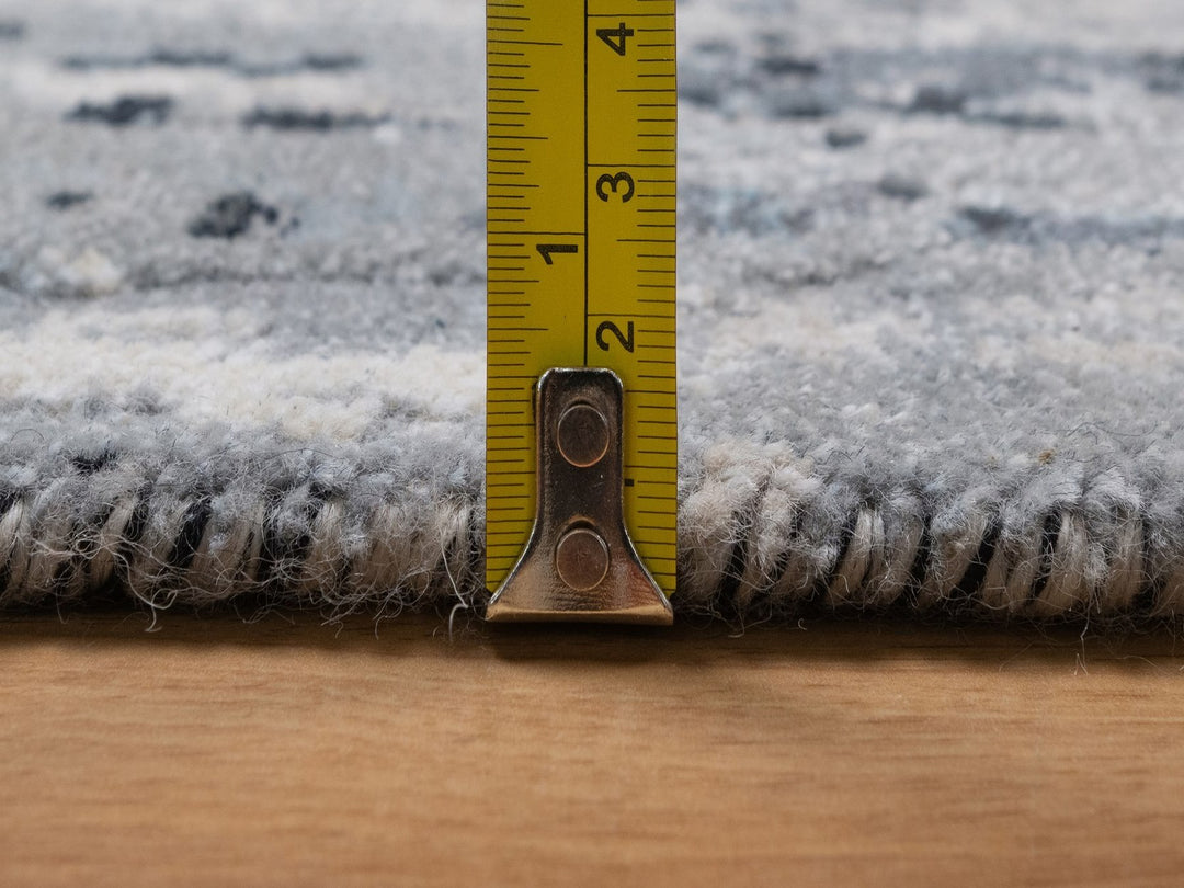 2'5" x 19'9" New Hand Knotted Ivory Wool & Silk Runner Oriental Rug - MOA10292380