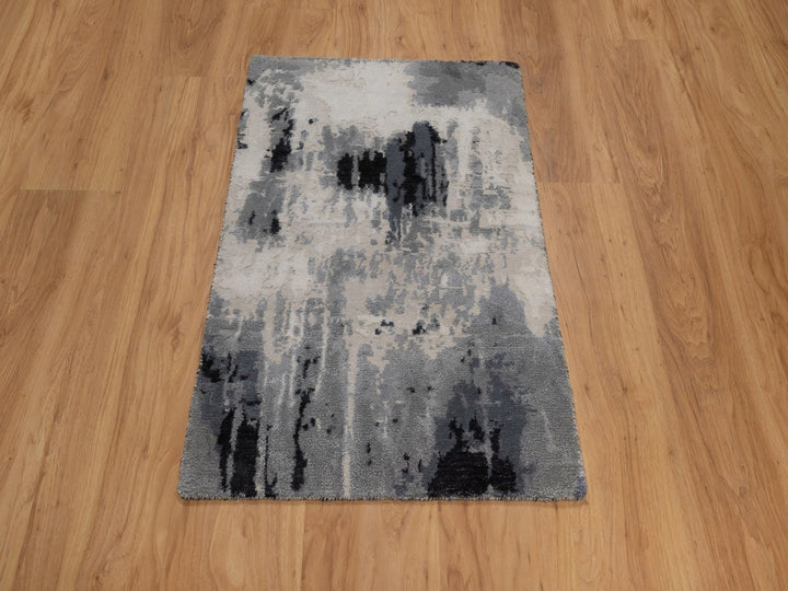 2'0" x 3'0" New Hand Knotted Ivory Wool & Silk Rectangle Oriental Rug - MOA10292382