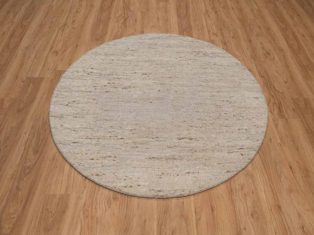 5'0" x 5'0" New Hand Knotted Ivory Wool Round Oriental Rug - MOA10292394
