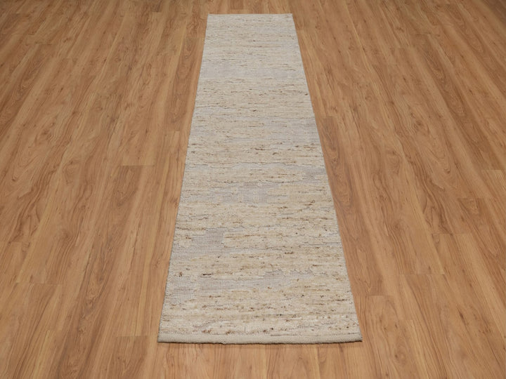 2'7" x 10'2" New Hand Knotted Ivory Wool Runner Oriental Rug - MOA10292396