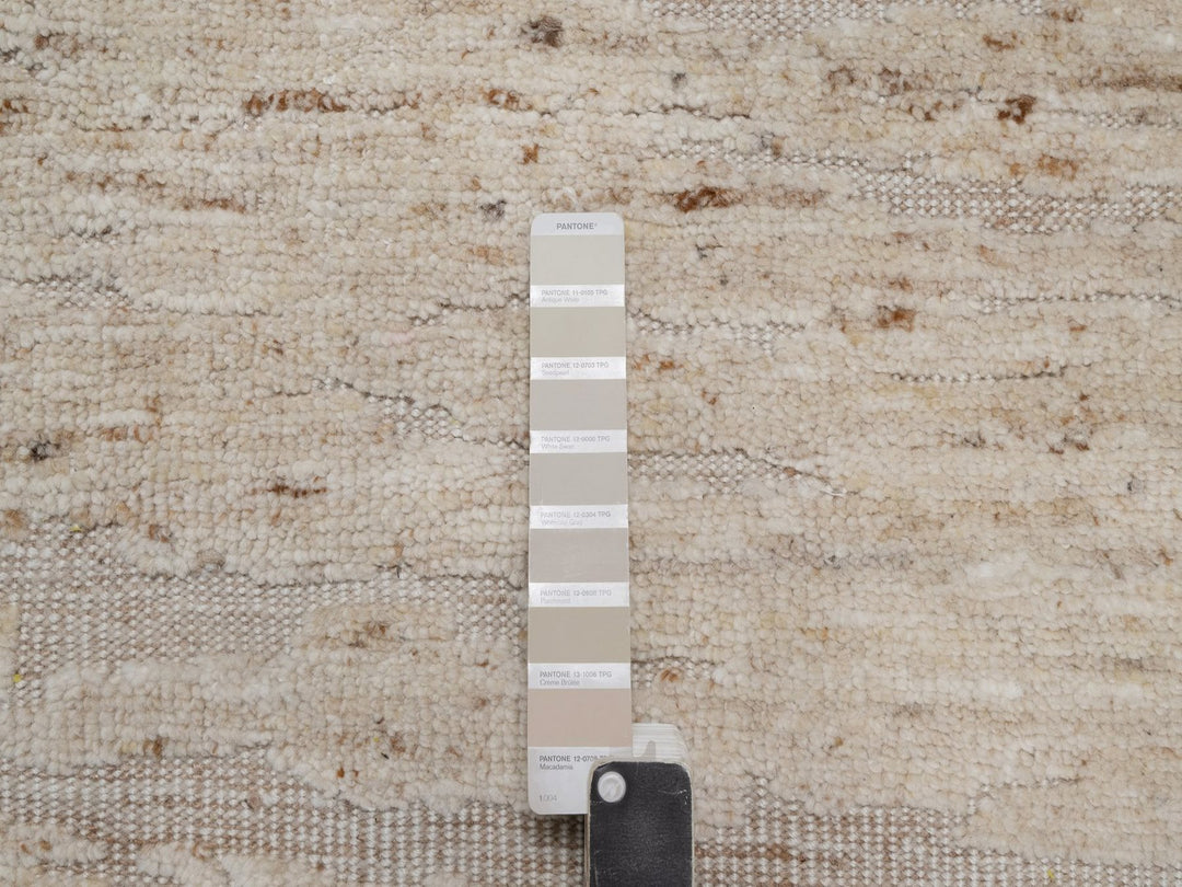 2'7" x 10'2" New Hand Knotted Ivory Wool Runner Oriental Rug - MOA10292396