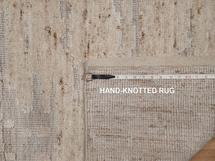 2'7" x 10'2" New Hand Knotted Ivory Wool Runner Oriental Rug - MOA10292396