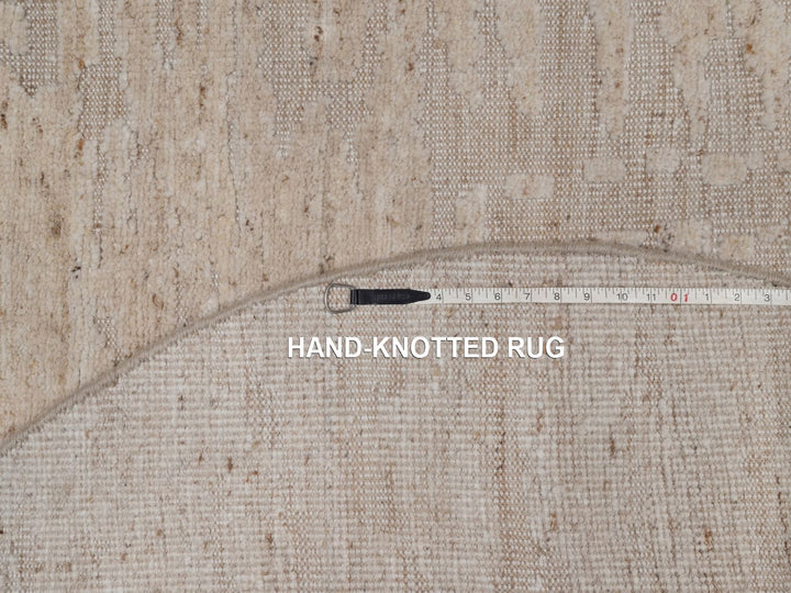 4'11" x 4'11" New Hand Knotted Ivory Wool Round Oriental Rug - MOA10292398