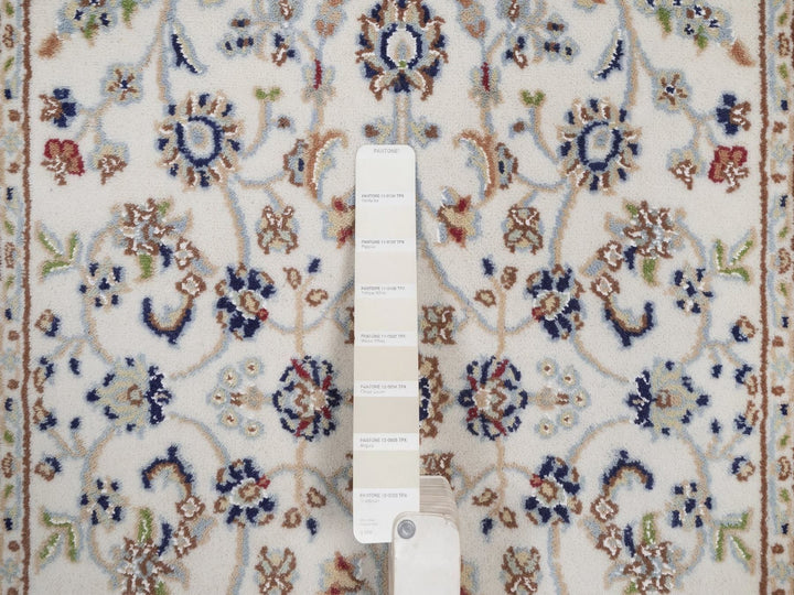 2'8" x 4'2" New Hand Knotted Ivory Wool & Silk Rectangle Oriental Rug - MOA10292465