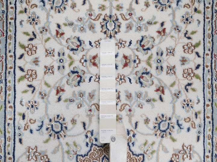 2'9" x 18'4" New Hand Knotted Ivory Wool & Silk Runner Oriental Rug - MOA10292478