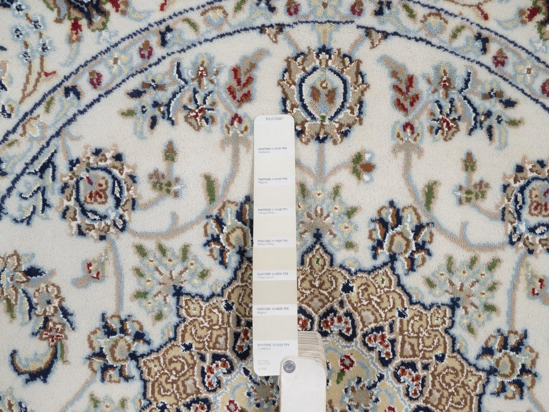 4'1" x 4'1" New Hand Knotted Ivory Wool & Silk Round Oriental Rug - MOA10292486