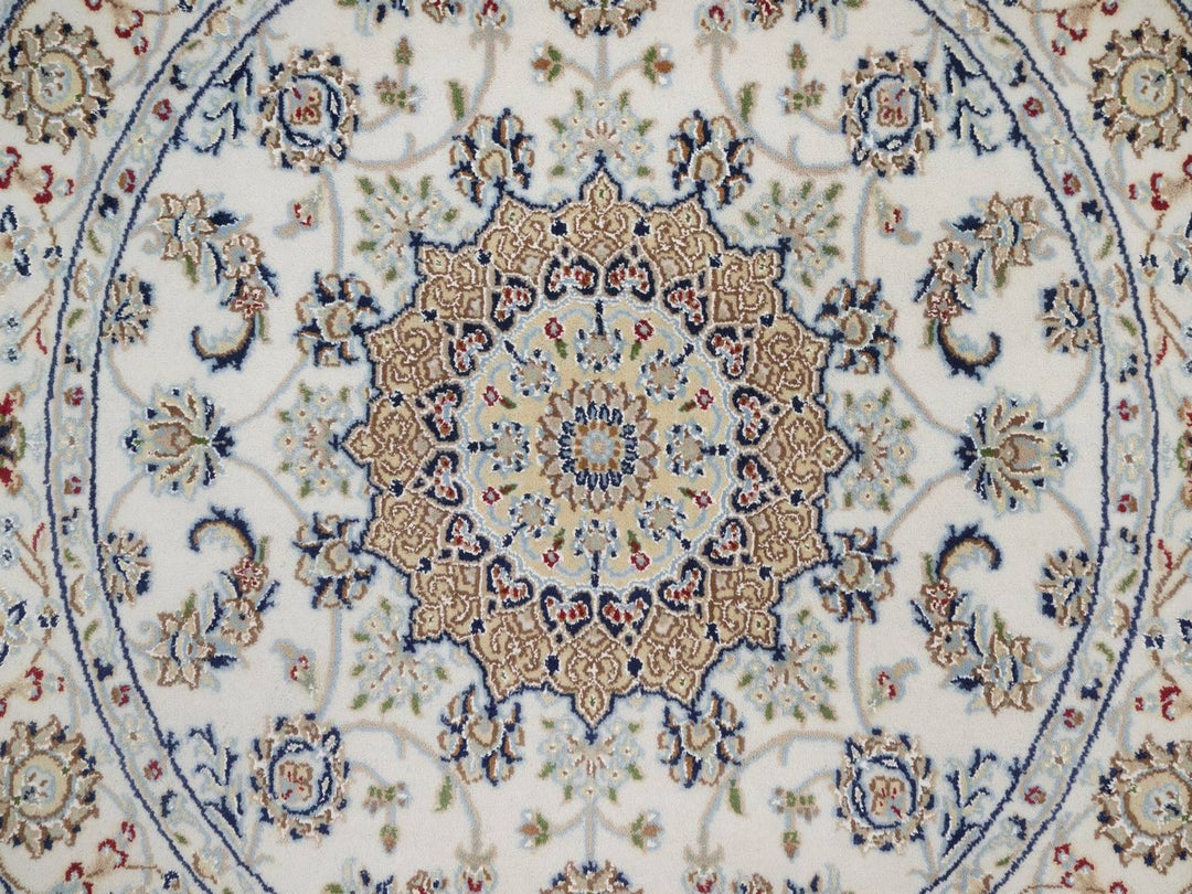 4'1" x 4'1" New Hand Knotted Ivory Wool & Silk Round Oriental Rug - MOA10292486