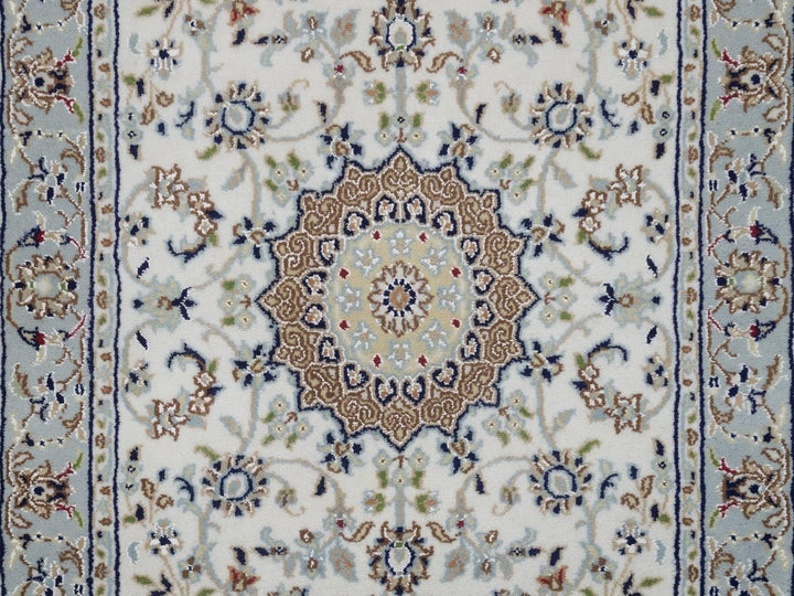 2'9" x 14'5" New Hand Knotted Ivory Wool & Silk Runner Oriental Rug - MOA10292488