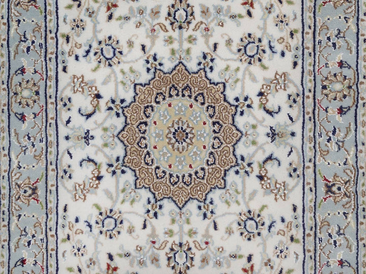 2'8" x 18'5" New Hand Knotted Ivory Wool & Silk Runner Oriental Rug - MOA10292496